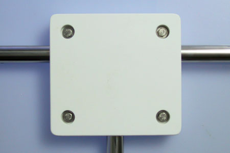 <span style= >Dinghy Outboard
Mount on Pulpit</span>