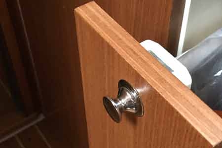 Cabinet And Drawer Latch