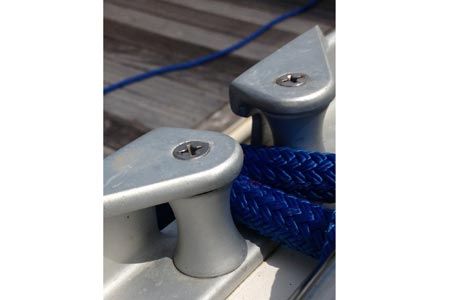 <span style= >Rope Chock Sheave Replacement</span>