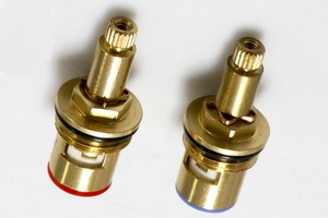 <span style= >Head/Shower Combo Replacement Faucet Cartridge Set, Faucet 19-></span>